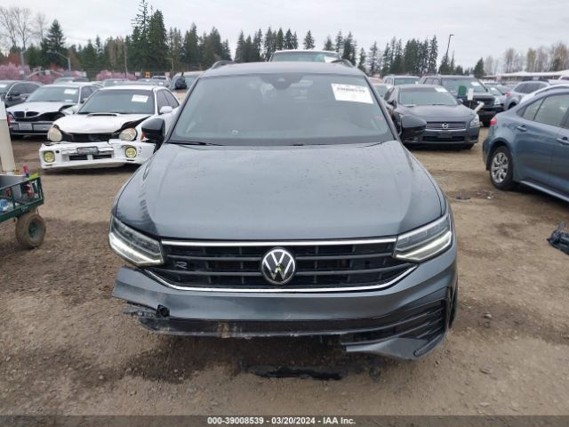 3VV8B7AX7NM070280 Volkswagen Tiguan 2.0t Se R-line Black
