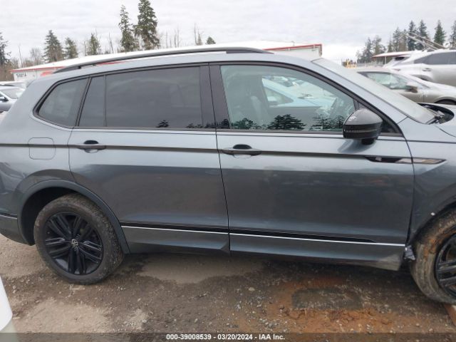 3VV8B7AX7NM070280 Volkswagen Tiguan 2.0t Se R-line Black