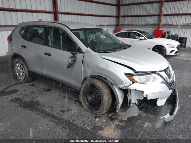 Nissan ROGUE S 2018 5N1AT2MV3JC791407 Image 1