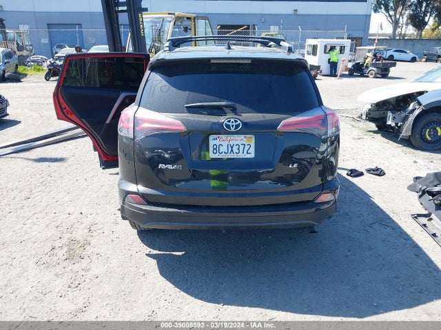 Toyota RAV4 LE 2017 2T3ZFREV2HW359405 Image 17