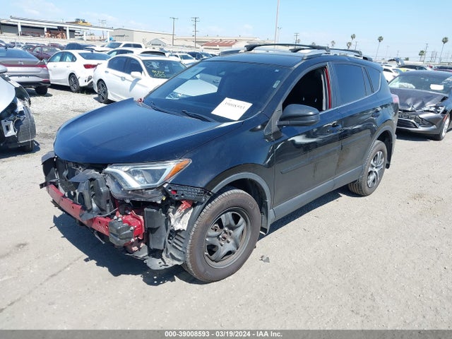 Toyota RAV4 LE 2017 2T3ZFREV2HW359405 Image 2
