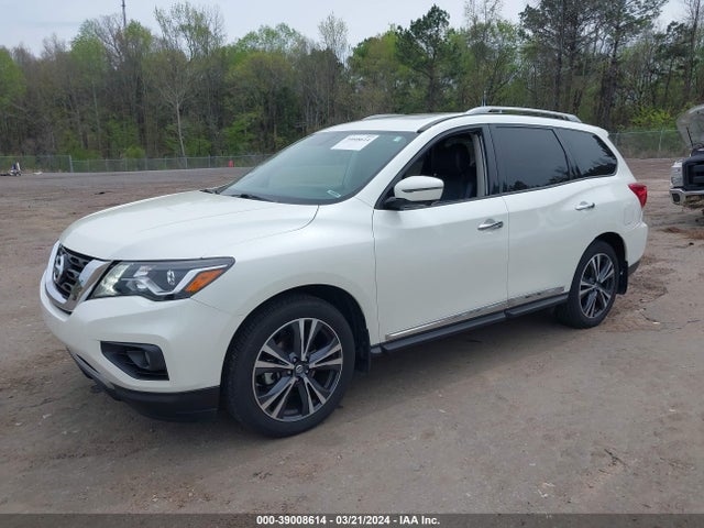 Nissan Pathfinder Platinum 2018 5N1DR2MN8JC649095 Image 2