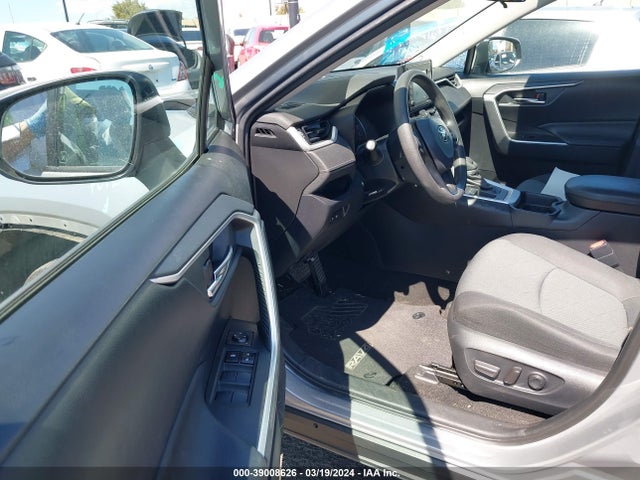 Toyota Rav4 Xle 2020 2T3W1RFV0LW070788 Image 5