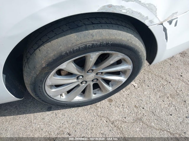 Buick Lacrosse Leather 2016 1G4GB5G3XGF154479 Image 11