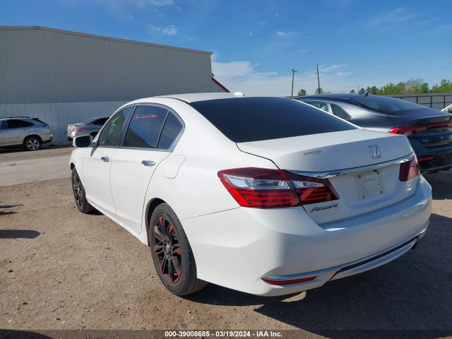 Honda ACCORD EX 2017 1HGCR2F78HA115195 Image 3