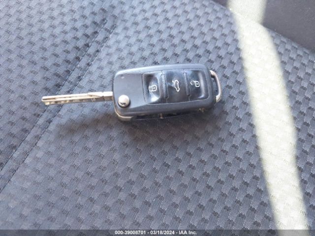 3VW2K7AJ5EM406683 Volkswagen Jetta 2.0l S