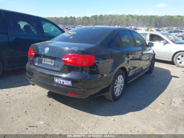 3VW2K7AJ5EM406683 Volkswagen Jetta 2.0l S