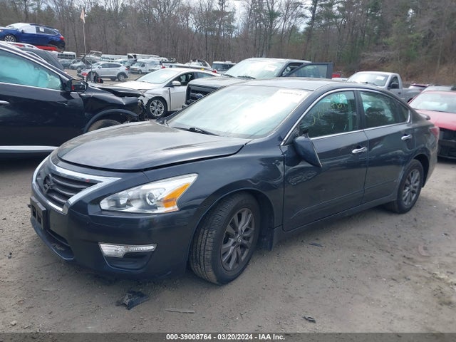 Nissan Altima 2.5 S 2015 1N4AL3AP2FC581930 Image 2