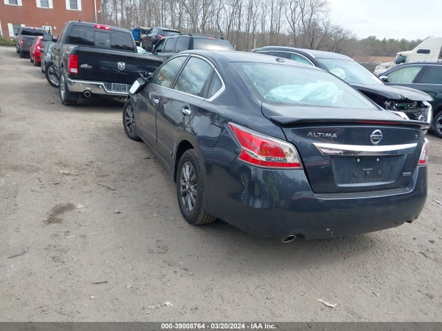 Nissan Altima 2.5 S 2015 1N4AL3AP2FC581930 Image 3