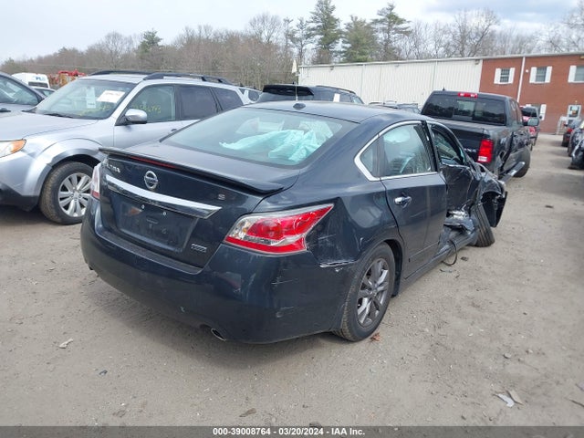 Nissan Altima 2.5 S 2015 1N4AL3AP2FC581930 Image 4
