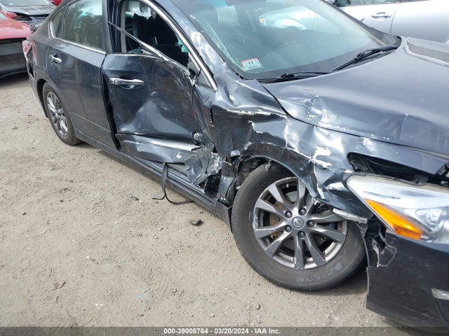 Nissan Altima 2.5 S 2015 1N4AL3AP2FC581930 Image 6