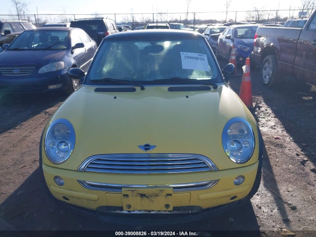 2003 MINI COOPER WMWRC33433TE14410 Photo 5