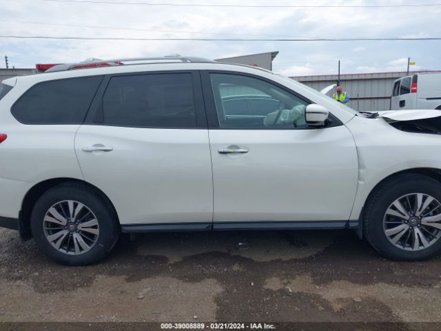 5N1DR2BN4LC618125 Nissan Pathfinder Sv 2wd