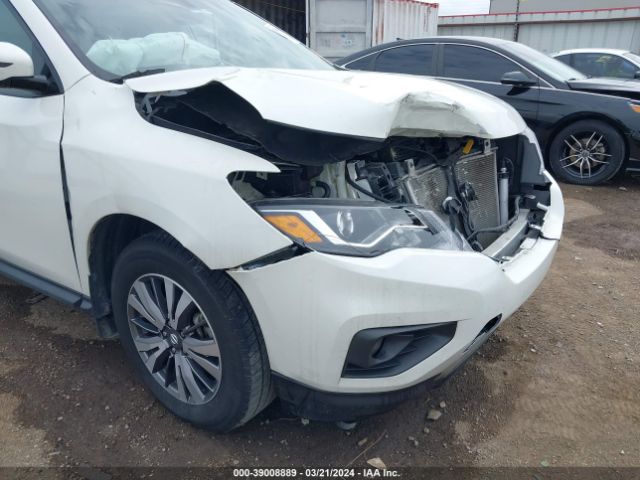 5N1DR2BN4LC618125 Nissan Pathfinder Sv 2wd