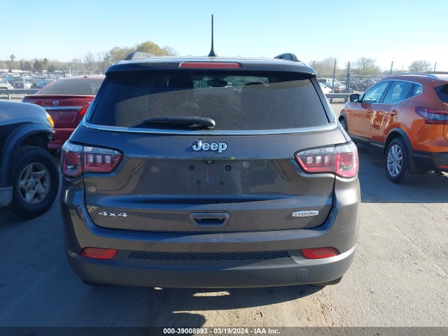 Jeep Compass Latitude 4x4 2019 3C4NJDBB6KT599551 Image 16