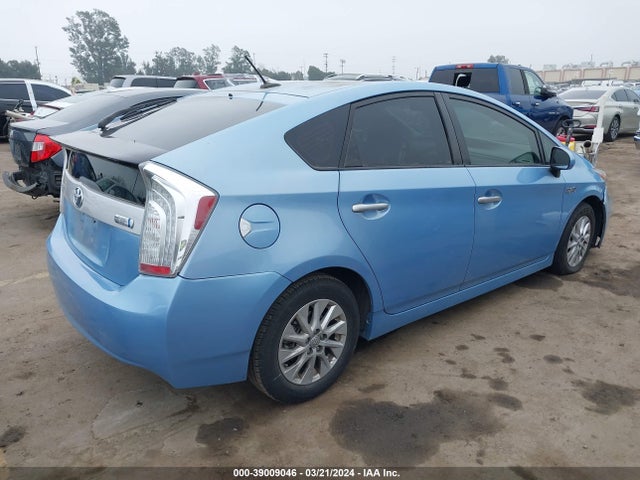 Toyota PRIUS PLUG-IN 2015 JTDKN3DP3F3073194 Image 4