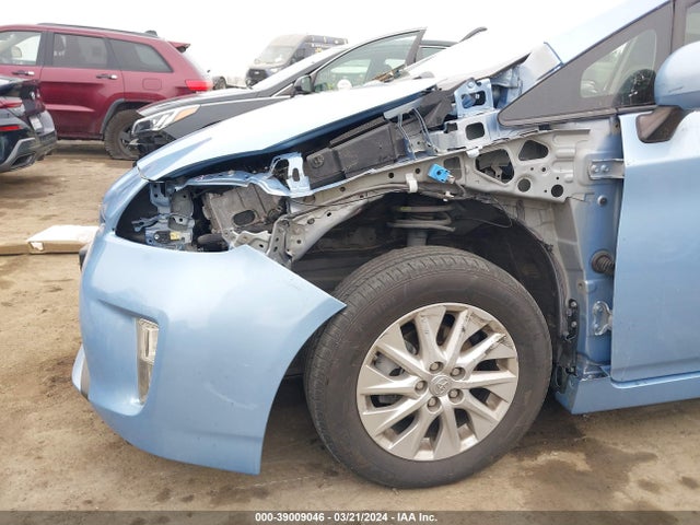 Toyota PRIUS PLUG-IN 2015 JTDKN3DP3F3073194 Image 6