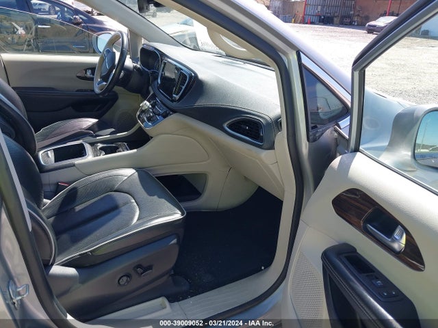 2C4RC3GG1MR529875 Chrysler Pacifica Limited Awd