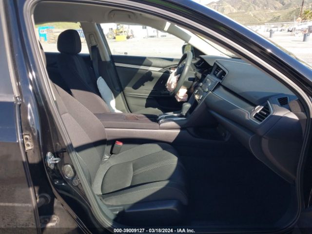 2HGFC2F5XHH563274 Honda Civic Lx