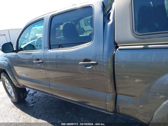 Toyota Tacoma Base V6 2015 5TFMU4FN3FX035454 Image 14