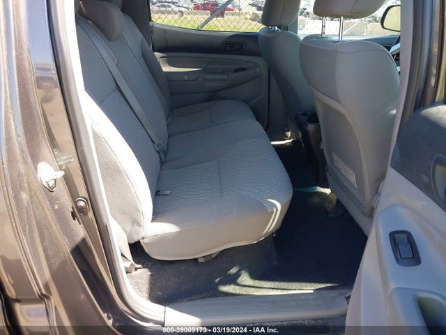 Toyota Tacoma Base V6 2015 5TFMU4FN3FX035454 Image 8