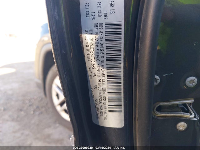 3C4NJCAB7JT181588 Jeep Compass Sport Fwd