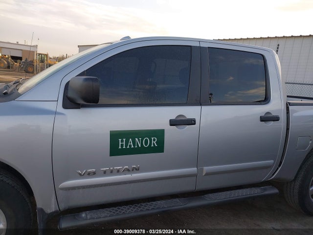 Nissan TITAN SV 2014 1N6AA0EC1EN519683 Image 14