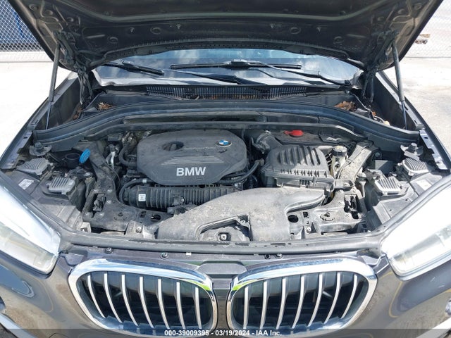 BMW X1 Xdrive28i 2016 WBXHT3C33G5E52108 Image 10