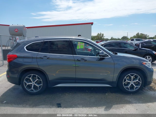 BMW X1 Xdrive28i 2016 WBXHT3C33G5E52108 Image 13