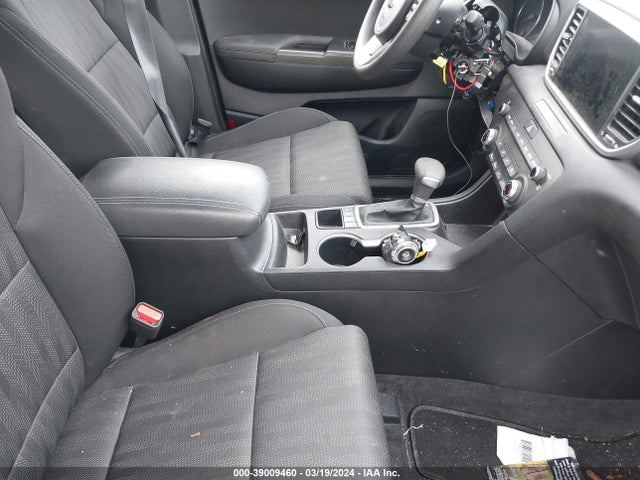 KIA Sportage Lx 2022 KNDPMCAC9N7968058 Image 5