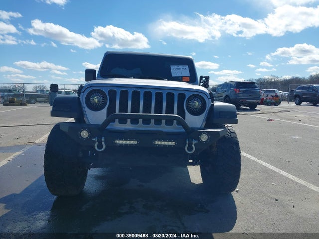 1C4HJXDG7KW526917 Jeep Wrangler Unlimited Sport S 4x4