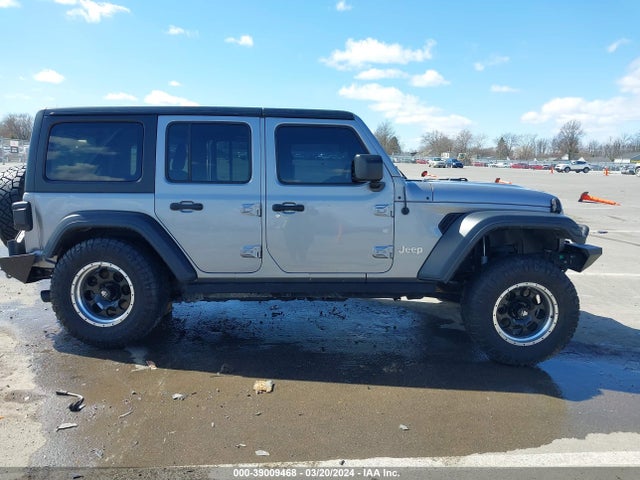 1C4HJXDG7KW526917 Jeep Wrangler Unlimited Sport S 4x4