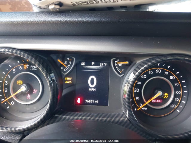 1C4HJXDG7KW526917 Jeep Wrangler Unlimited Sport S 4x4