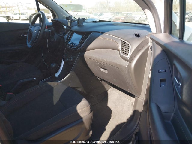 Chevrolet TRAX LS 2017 KL7CJKSB5HB123830 Image 5