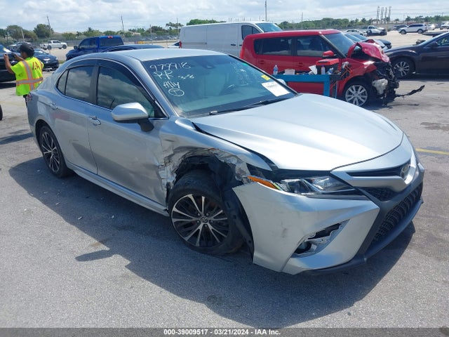 Toyota CAMRY SE 2020 4T1G11AK2LU979918 Image 1