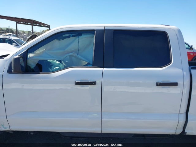 Ford F-150 Lightning Pro 2022 1FTVW1EL1NWG14850 Image 13