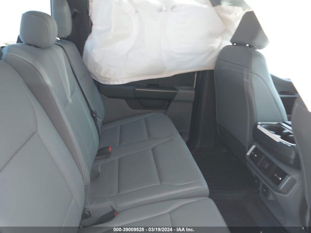 Ford F-150 Lightning Pro 2022 1FTVW1EL1NWG14850 Image 8