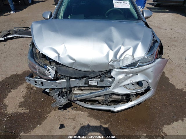 Chevrolet Cruze Ls Auto 2017 1G1BC5SM3H7217549 Image 10