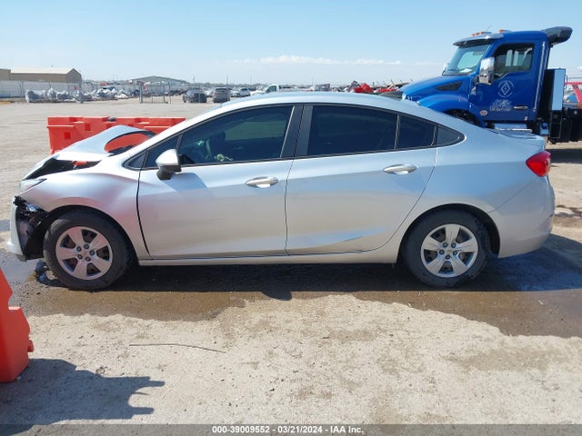 Chevrolet Cruze Ls Auto 2017 1G1BC5SM3H7217549 Image 15