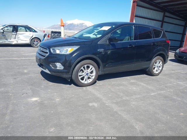 Ford ESCAPE SE 2017 1FMCU0GD0HUE37832 Image 2