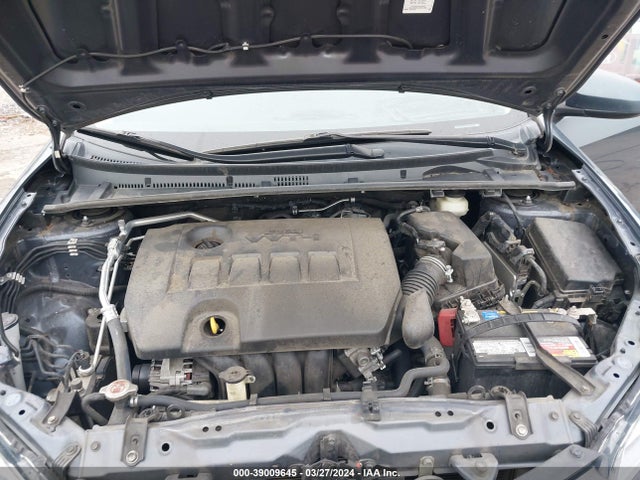 Toyota COROLLA LE 2018 5YFBURHE5JP818736 Image 10