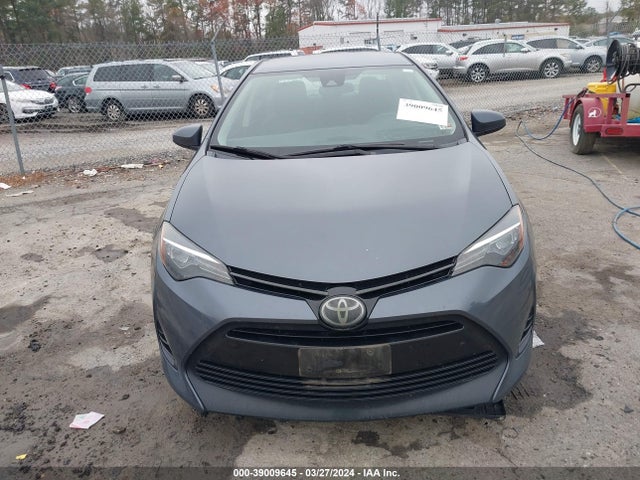 Toyota COROLLA LE 2018 5YFBURHE5JP818736 Image 12