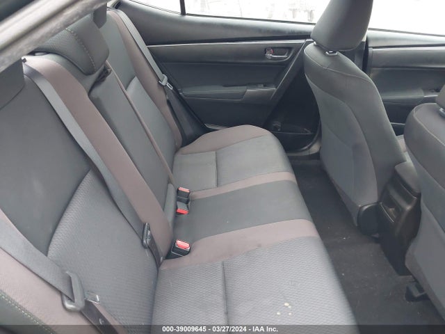 Toyota COROLLA LE 2018 5YFBURHE5JP818736 Image 8