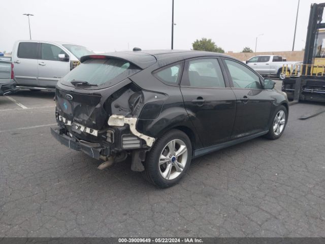 1FADP3K24EL300164 Ford FOCUS SE