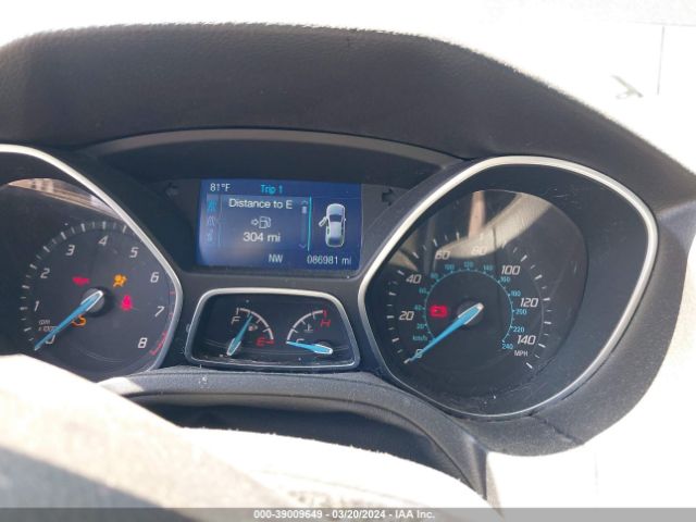 1FADP3K24EL300164 Ford FOCUS SE