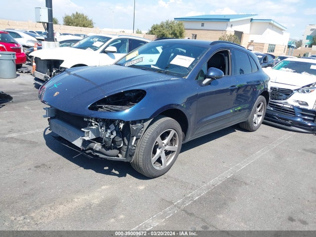 2020 PORSCHE MACAN WP1AA2A55LLB09630 Photo 1