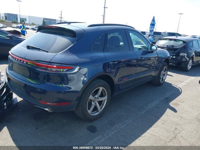 2020 PORSCHE MACAN WP1AA2A55LLB09630 Photo 3