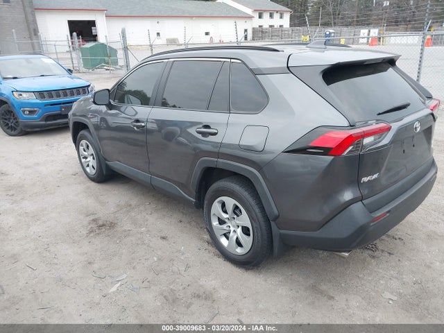 Toyota RAV4 LE 2020 2T3G1RFV3LC117642 Image 3