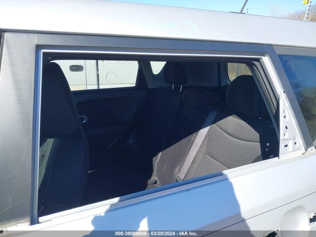 KIA Soul 2016 KNDJN2A21G7868690 Image 12