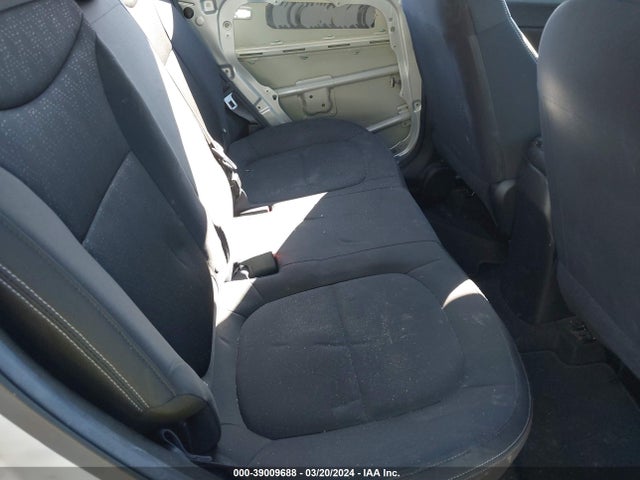 KIA Soul 2016 KNDJN2A21G7868690 Image 8